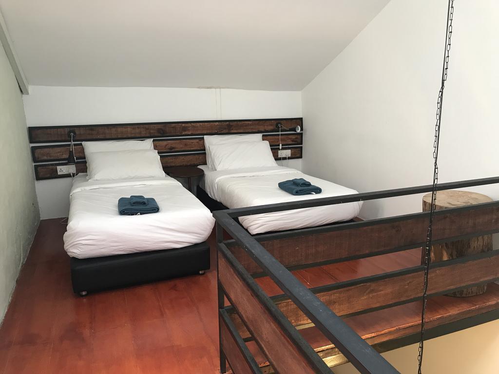 Guest house Lima.tujoh Kuching
